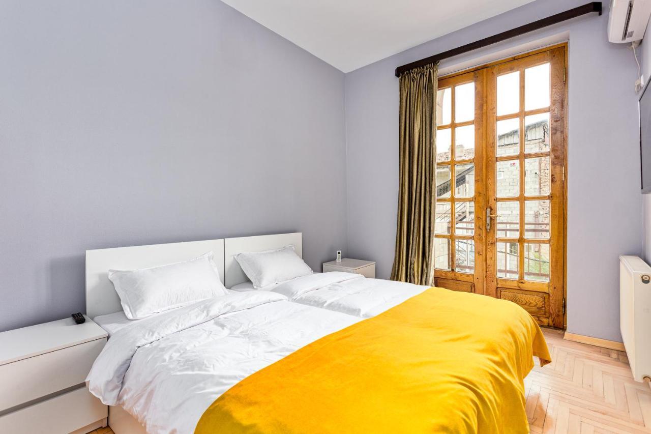 Hotel Costa ティビリシ エクステリア 写真