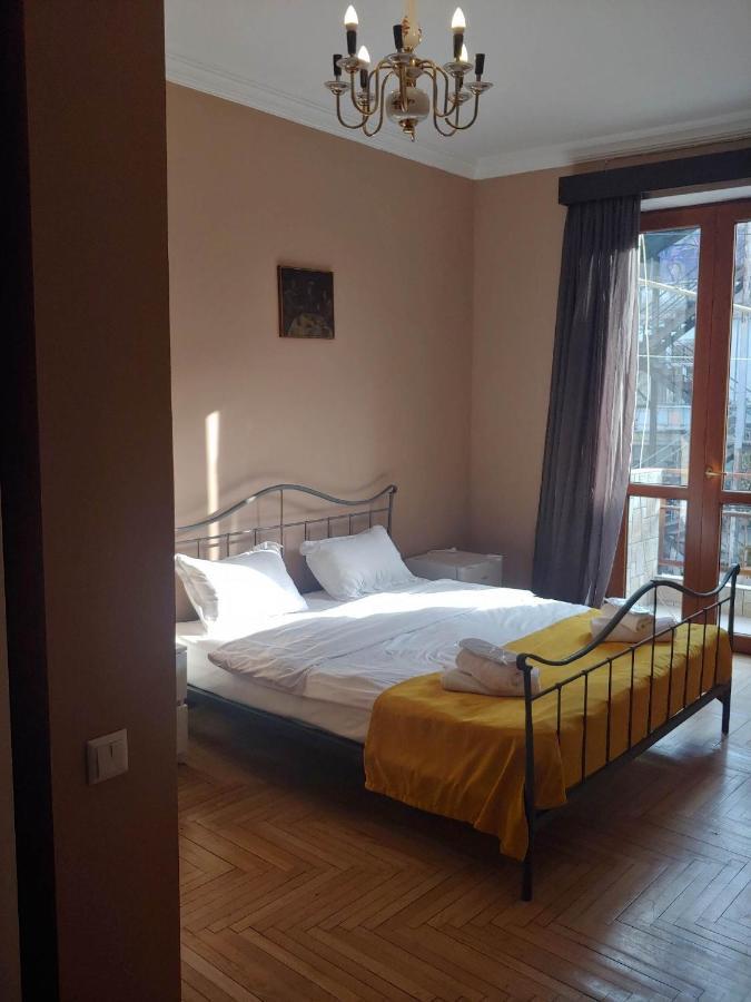Hotel Costa ティビリシ エクステリア 写真